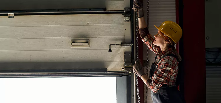 Addressing Common Garage Door Stoppage Issues in Haslett, MI