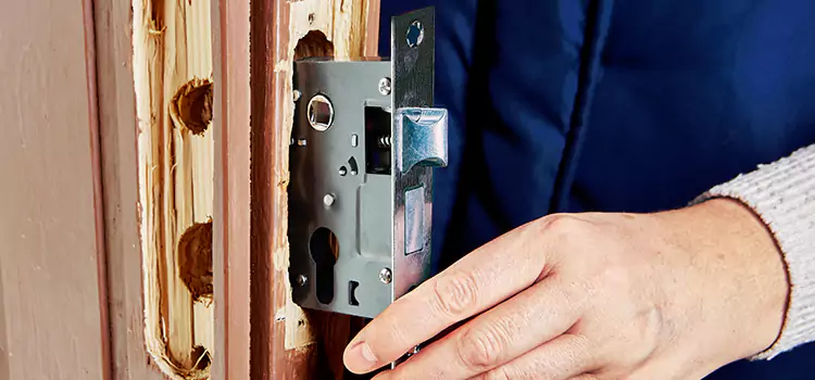 Garage Door Lock Replacement Haslett