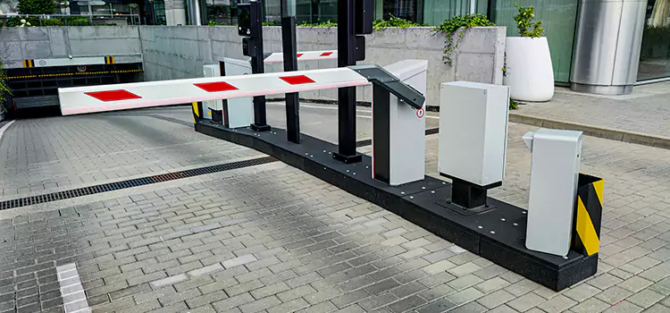 Custom Gate Design & Integration Haslett